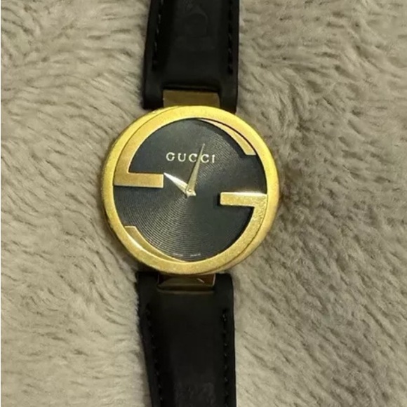 Gucci Interlocking Grammy Special Edition Analog Swiss Quartz YA133208 unisex - Picture 4 of 6